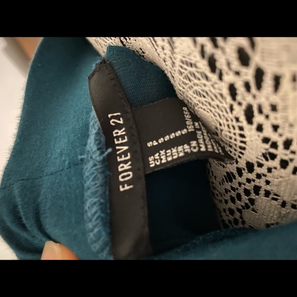 3 for $40 Forever 21 green skater skirt size S - Picture 3 of 3